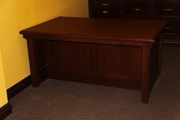 Church Pastor’s Office Desk